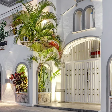 Valentina Suites By Las Flores